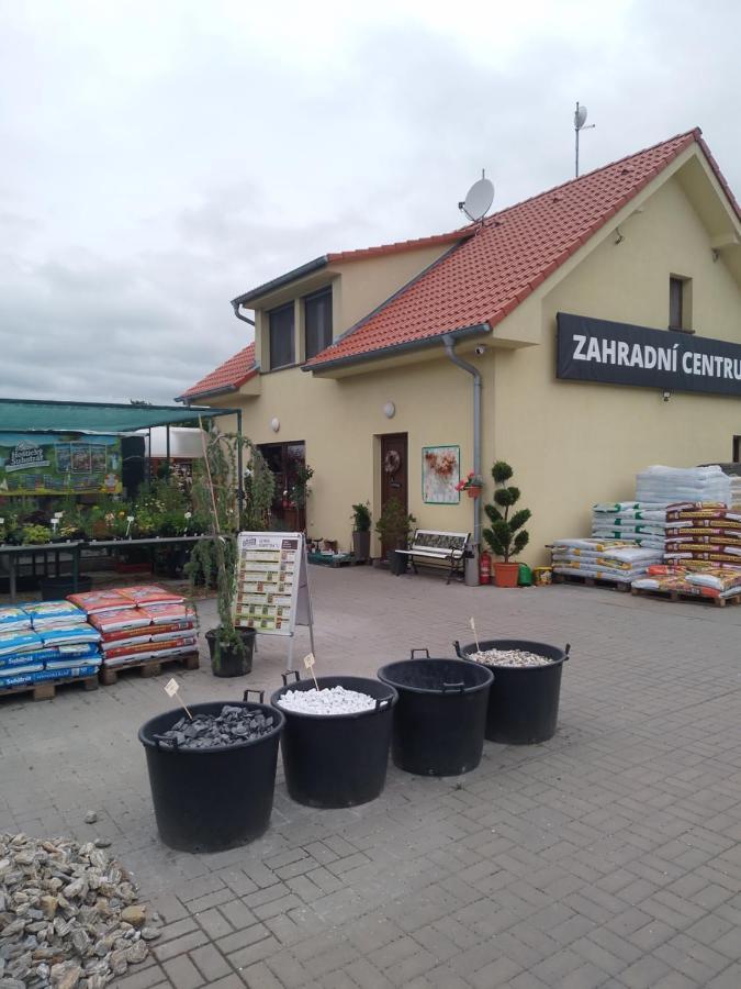 Garden Apartments Znojmo Eksteriør bilde